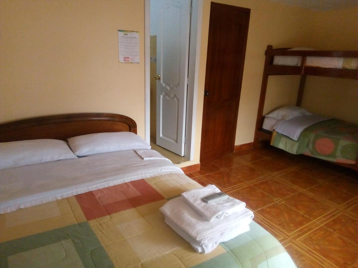 Hotel Amazonia Y Sol بانيوس المظهر الخارجي الصورة